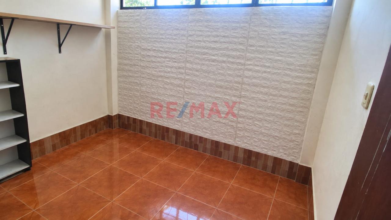 Casa En Venta 2 Pisos P.J. 9 De Octubre Chiclayo — foto 8