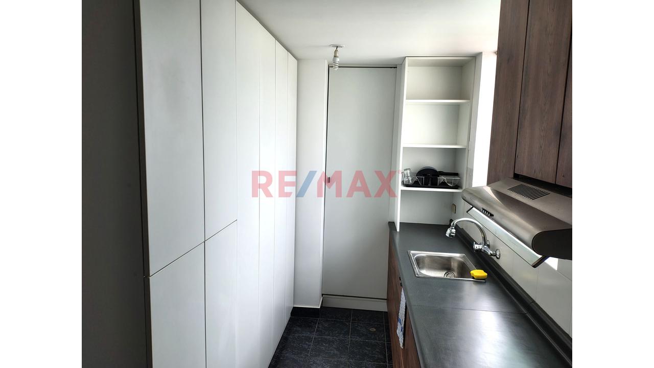 Departamento En Venta En Magdalena | Diseño Funcional, Cocina Renovada Y Almacenamiento Integrado — foto 8
