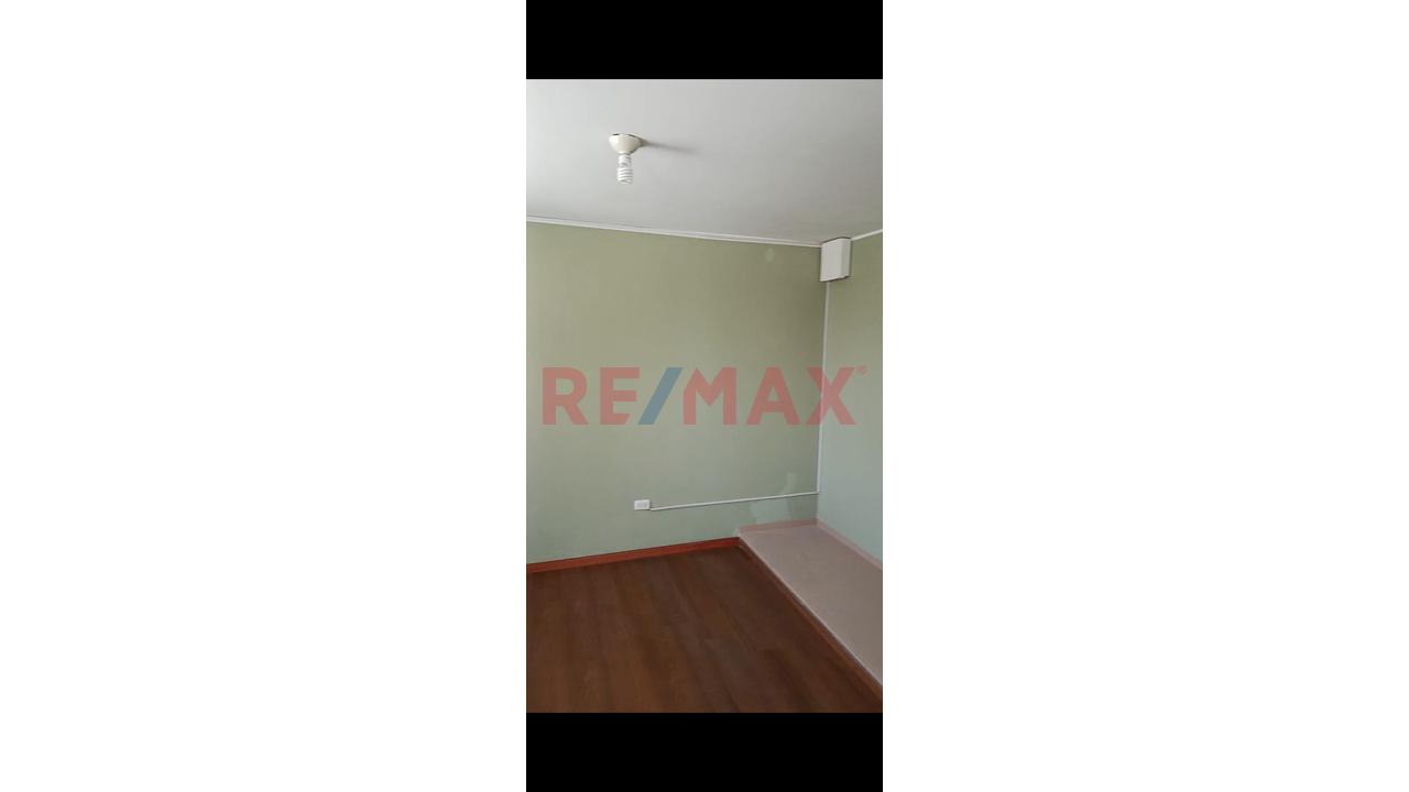 🏡🔥 ¡Alquila La Casa De Tus Sueños En Cayma! 🔥🏡 ✨ ¡3 Pisos De Amplitud, Jardín, Cochera Y Tu Propia Tina De Hidromasaje! ✨ — foto 6