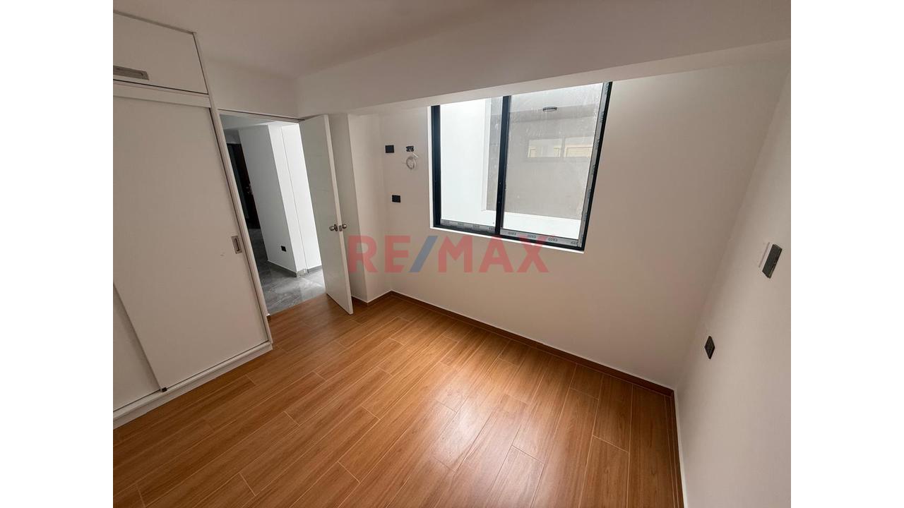 Venta De Departamento En San Juan De Miraflores De Estreno Primer Piso — foto 2