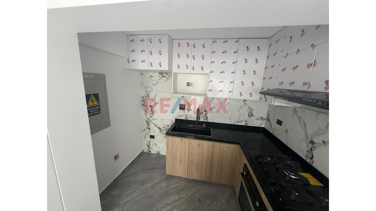 Venta De Departamento En San Juan De Miraflores De Estreno Primer Piso — foto 3