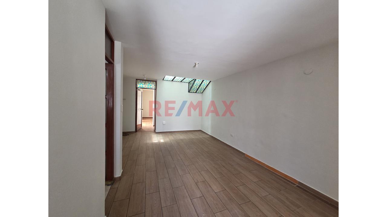 Alquiler Departamento Urb. Tahuaycani — foto 2
