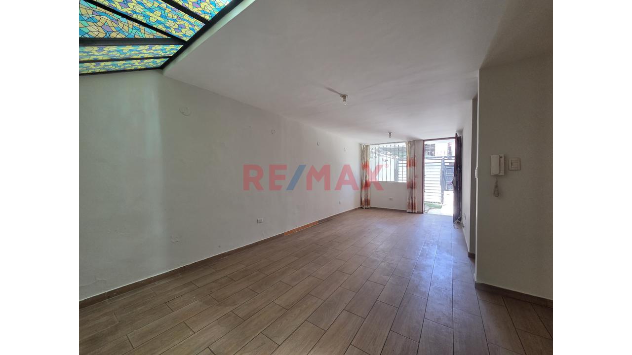 Alquiler Departamento Urb. Tahuaycani — foto 4