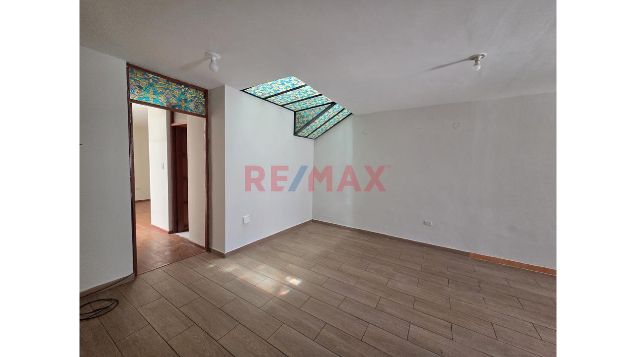 Alquiler Departamento Urb. Tahuaycani — foto 5