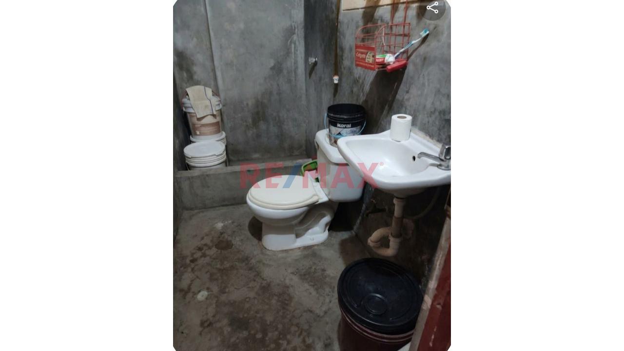 Se Vende Casa A Precio De Terreno En Urb. Santa Rosa En Pte. Piedra — foto 5