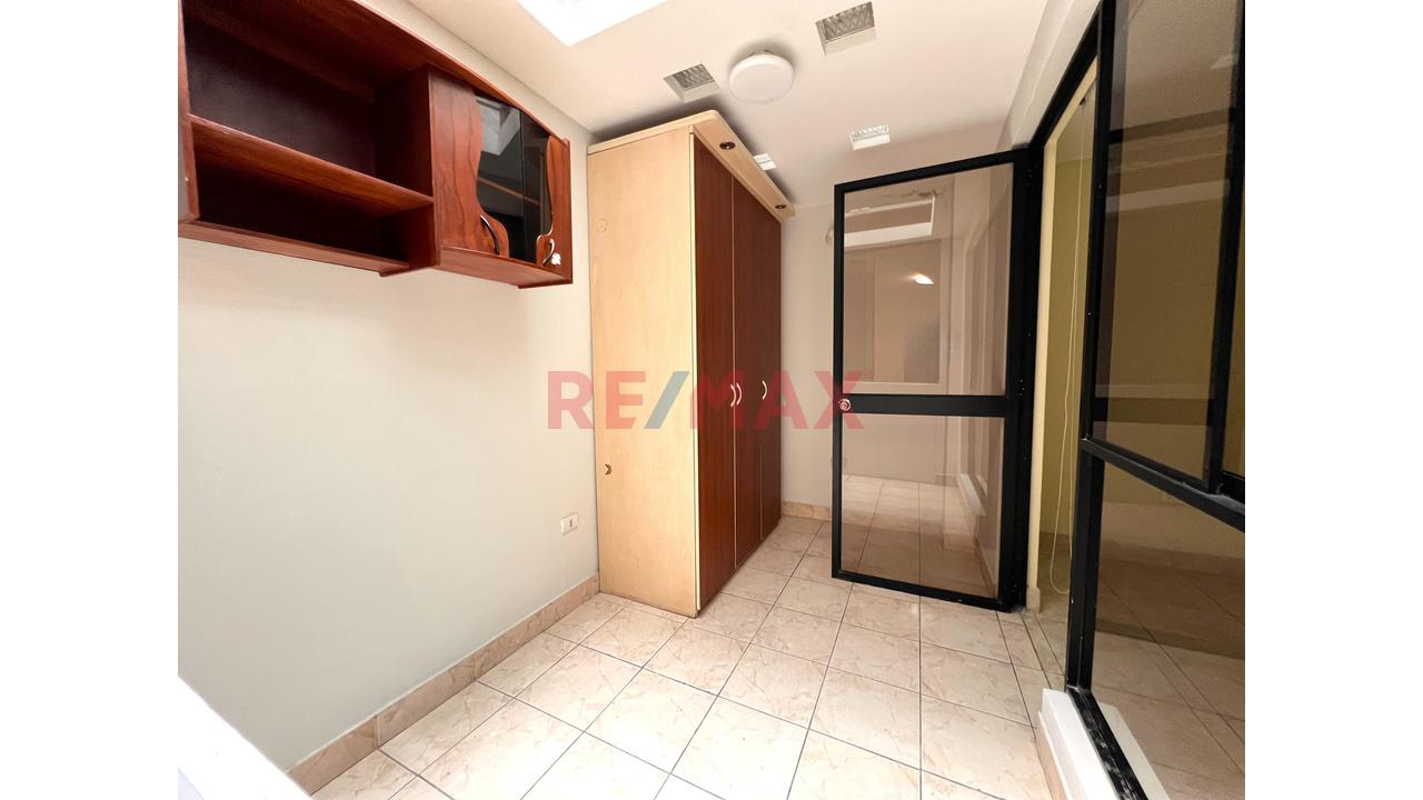 🌟 ¡Oportunidad En Surco! Departamento En Venta – Amplio, Iluminado Y Estratégico — foto 10