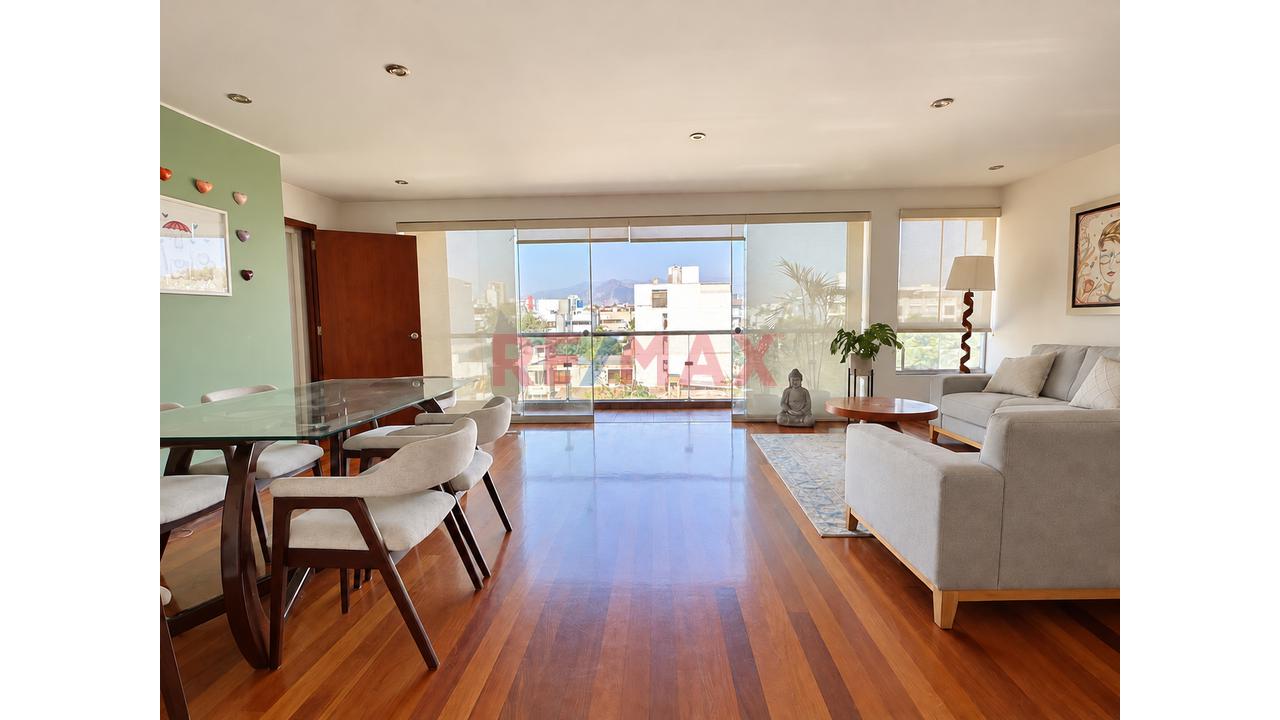 Dúplex En La Aurora, Miraflores | Amplitud Y Terraza Privada Con Piscina - 3