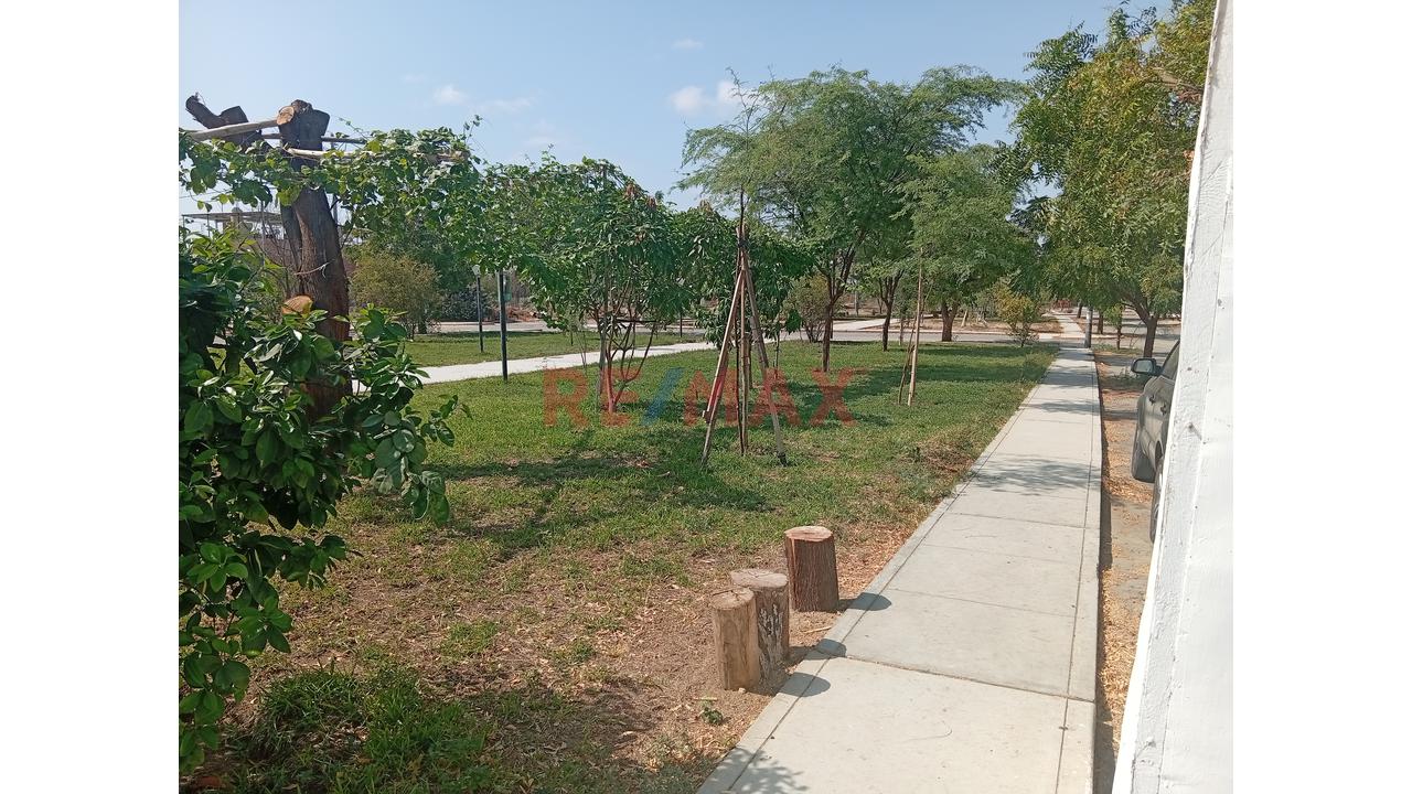 Se Vende Terreno En Urb Boulevard Park Plaza Cuadrante Q3 Fh 42 - 13