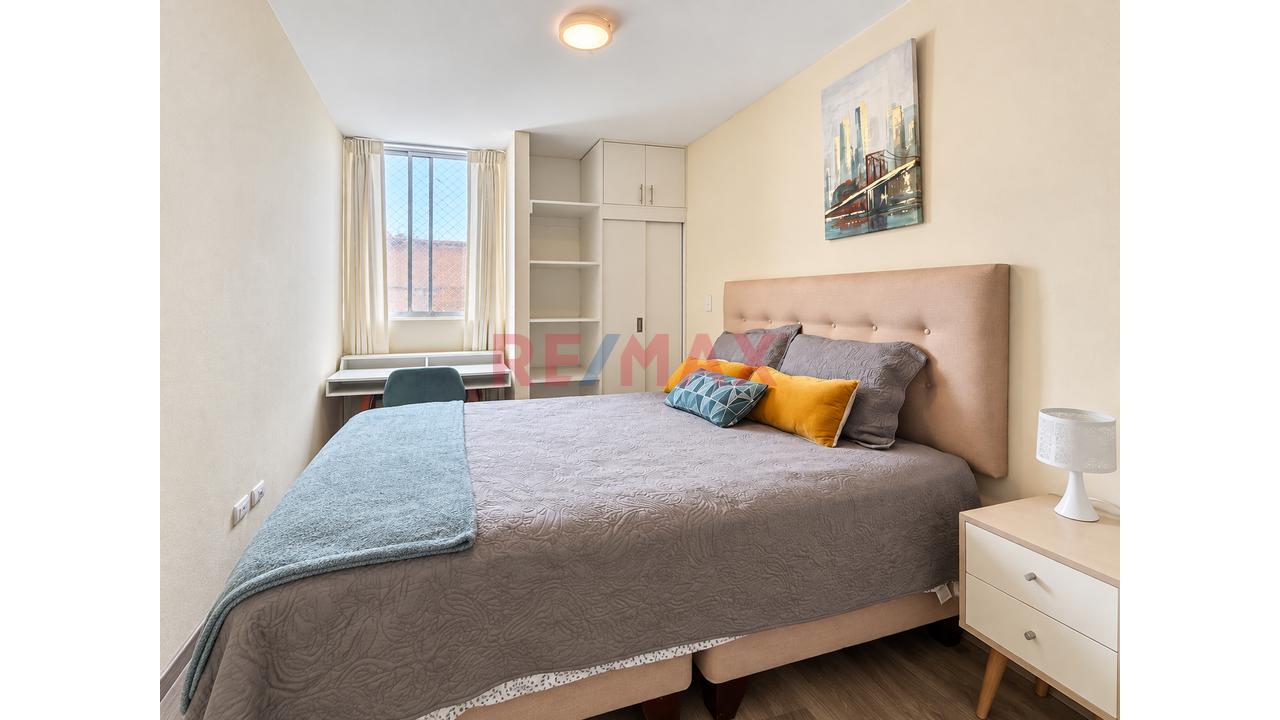 Departamento En Venta 50M – Calle Los Negocios - Surquillo — foto 9