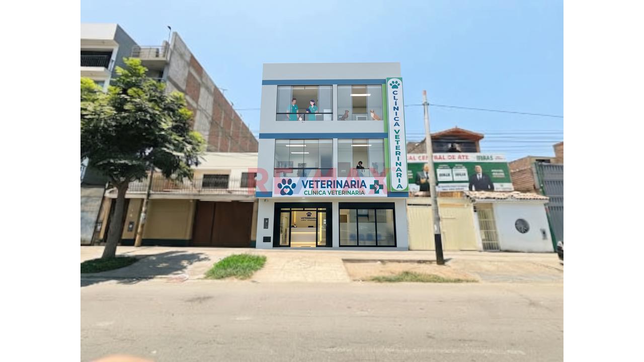 Venta Casa Como Terreno Comercial En Av. Prolongación Javier Prado Ate - 19
