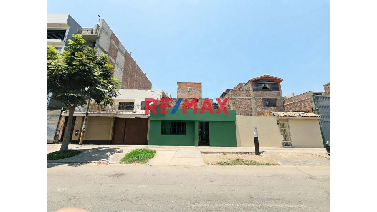 Venta Casa Como Terreno Comercial En Av. Prolongación Javier Prado Ate - 1