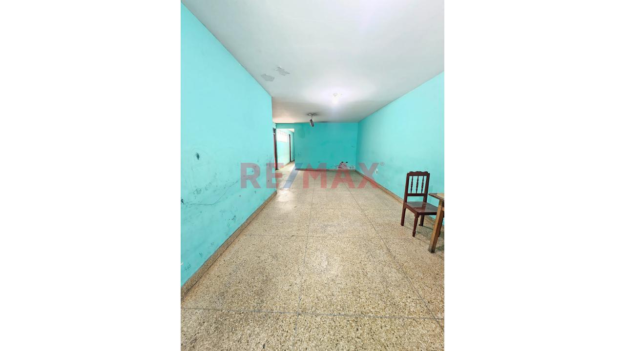 Venta Casa Como Terreno Comercial En Av. Prolongación Javier Prado Ate - 10