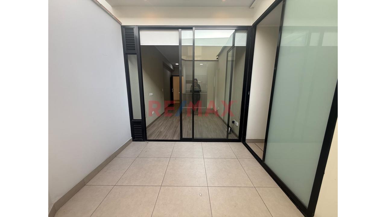 Departamento En Alquiler | Edificio-Arándanos 1 Surquillo — foto 3