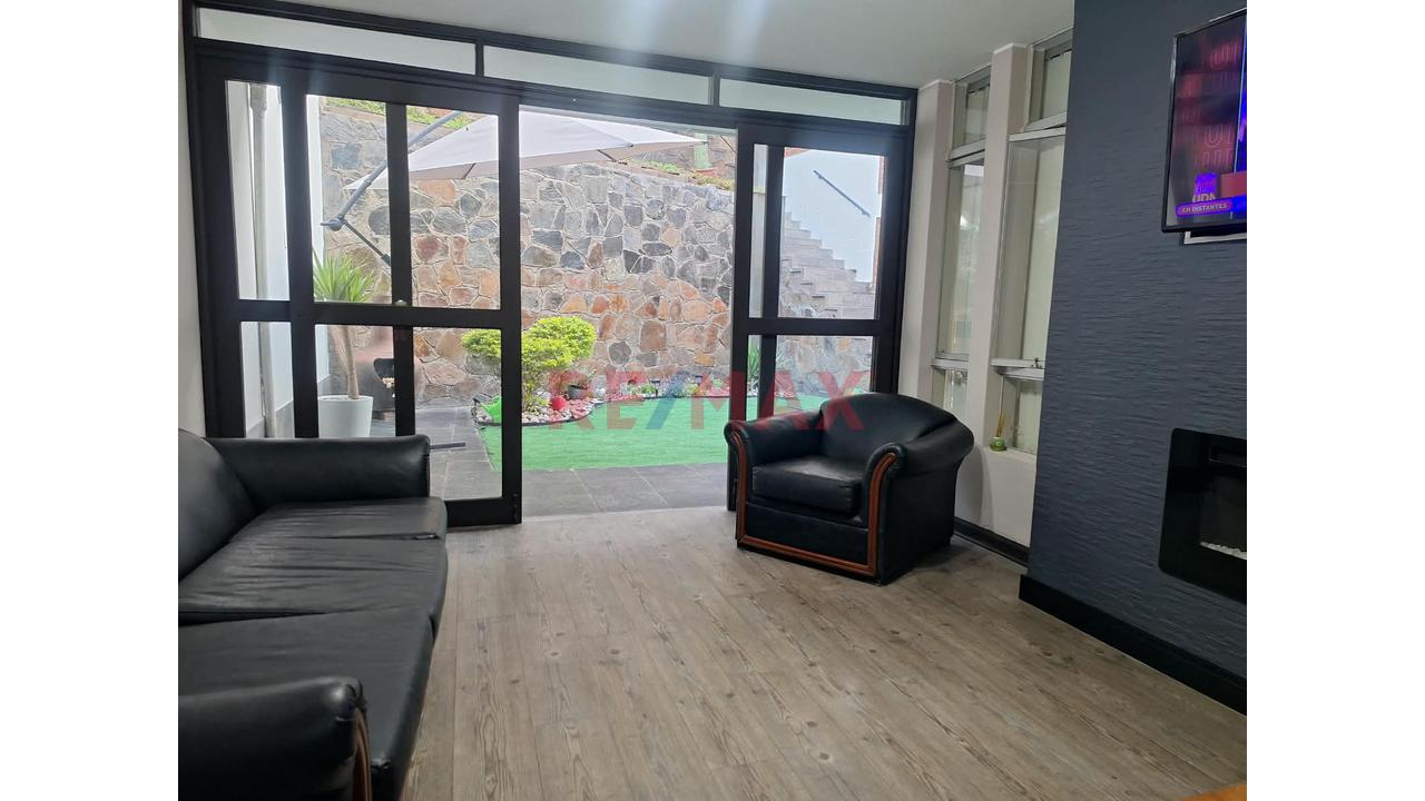 Dpto. Primer Piso Con Terraza - Praderas La Molina — foto 4