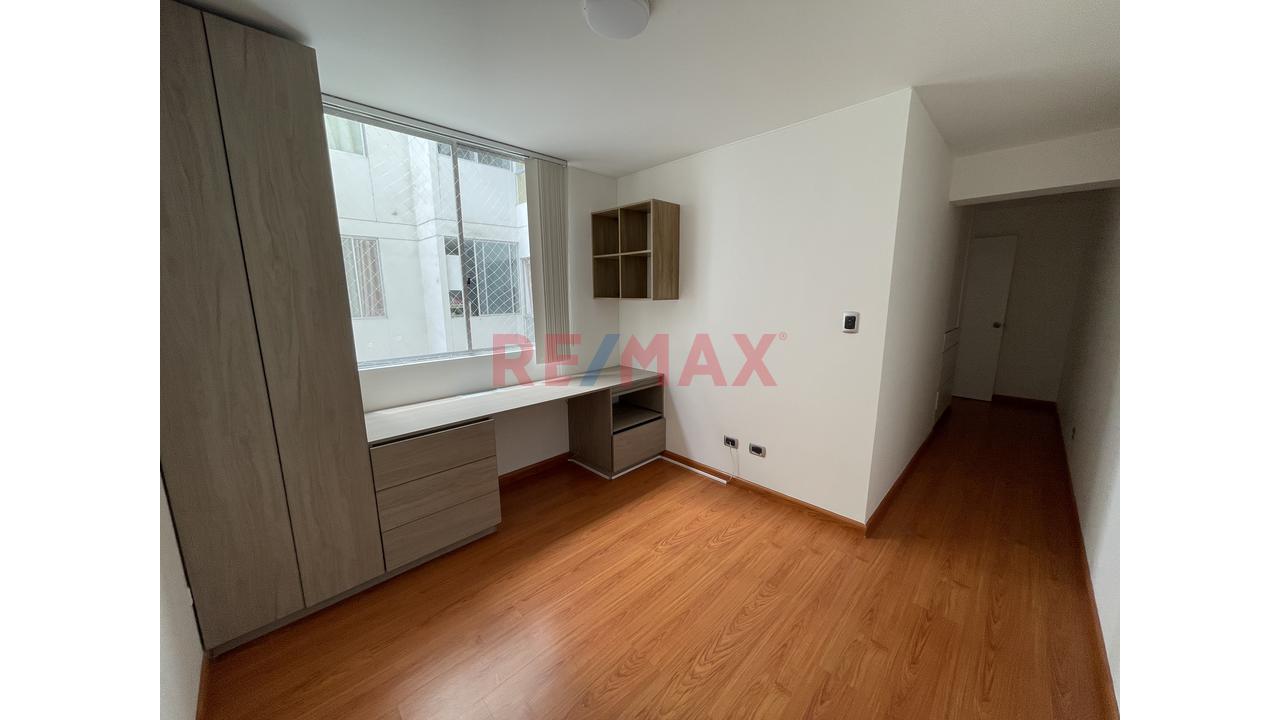 Se Alquila Moderno Departamento En Santa Catalina — foto 12