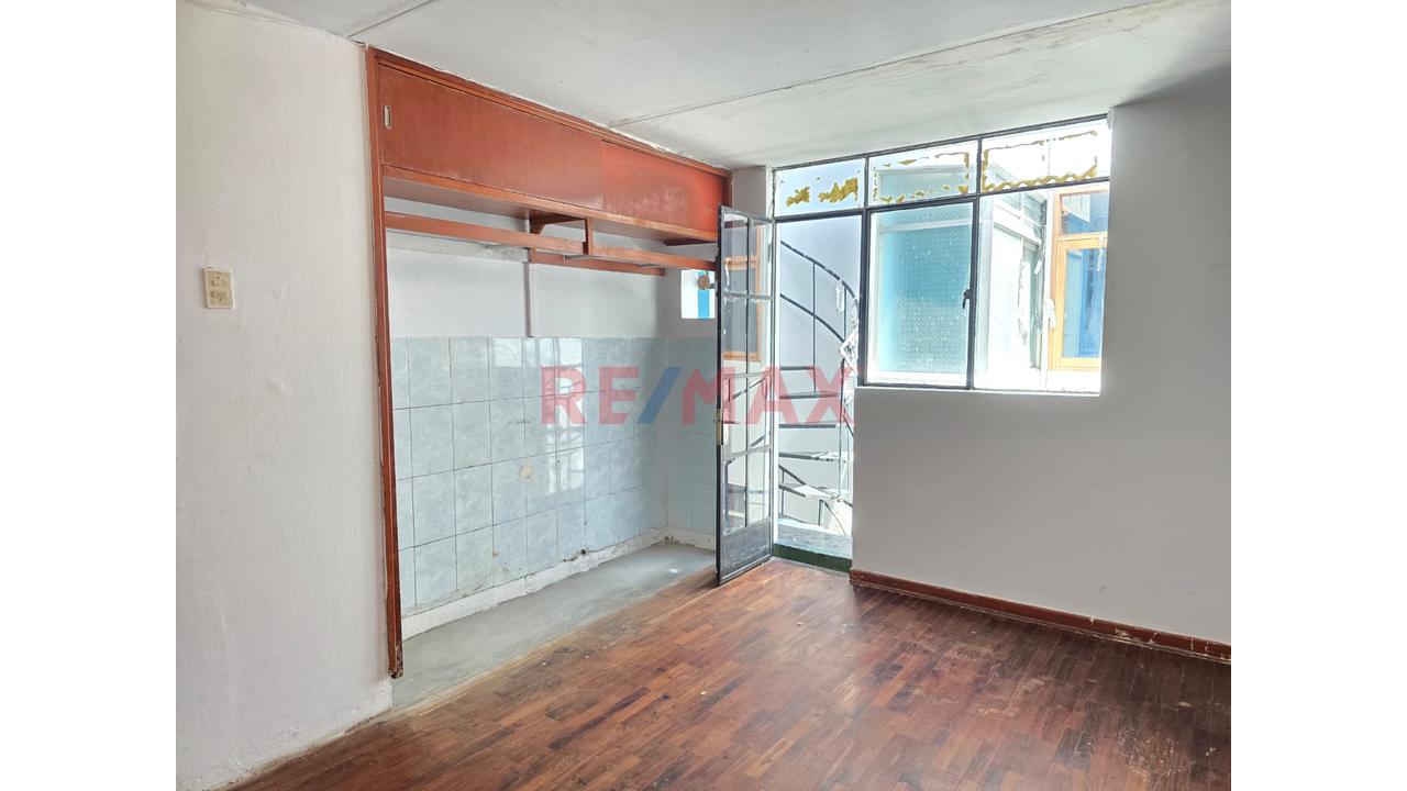 🏡🔥 ¡Oportunidad De Inversión En Chorrillos! Casa De 3 Pisos Por Solo Us$ 100,000 🔥🏡 — foto 15