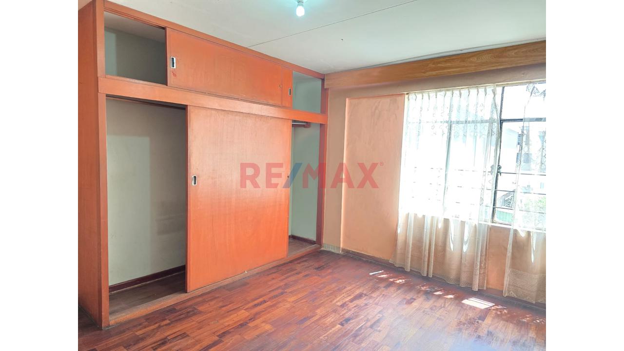 🏡🔥 ¡Oportunidad De Inversión En Chorrillos! Casa De 3 Pisos Por Solo Us$ 100,000 🔥🏡 — foto 12