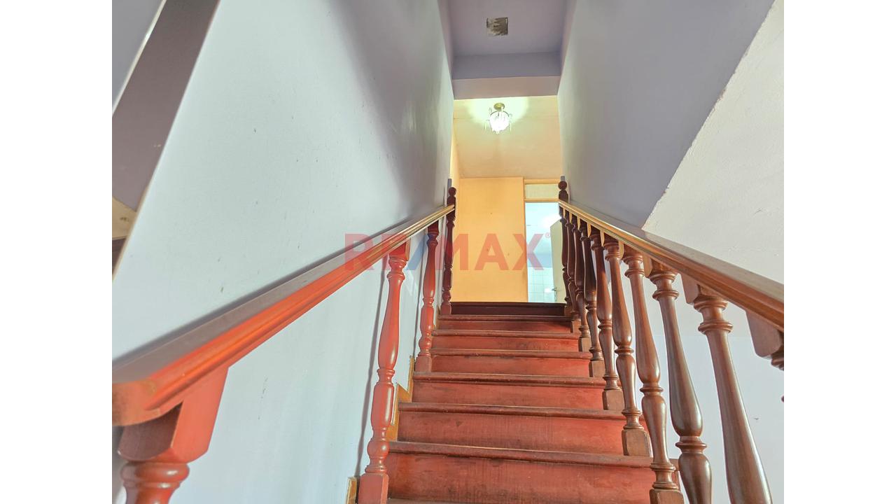🏡🔥 ¡Oportunidad De Inversión En Chorrillos! Casa De 3 Pisos Por Solo Us$ 100,000 🔥🏡 — foto 6