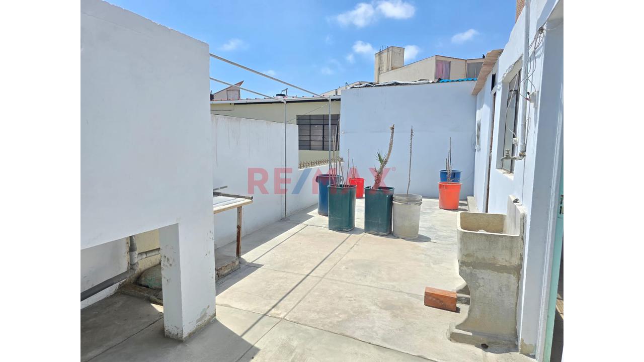 🏡🔥 ¡Oportunidad De Inversión En Chorrillos! Casa De 3 Pisos Por Solo Us$ 100,000 🔥🏡 - 20
