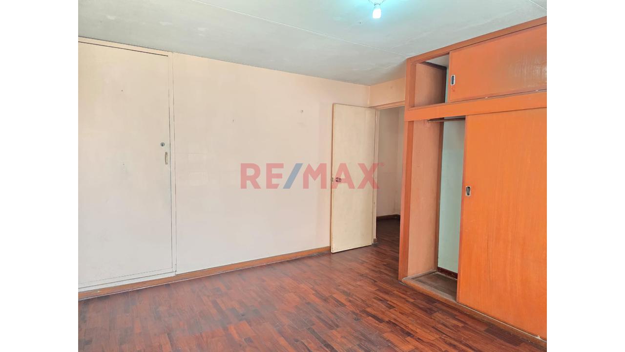 🏡🔥 ¡Oportunidad De Inversión En Chorrillos! Casa De 3 Pisos Por Solo Us$ 100,000 🔥🏡 — foto 11