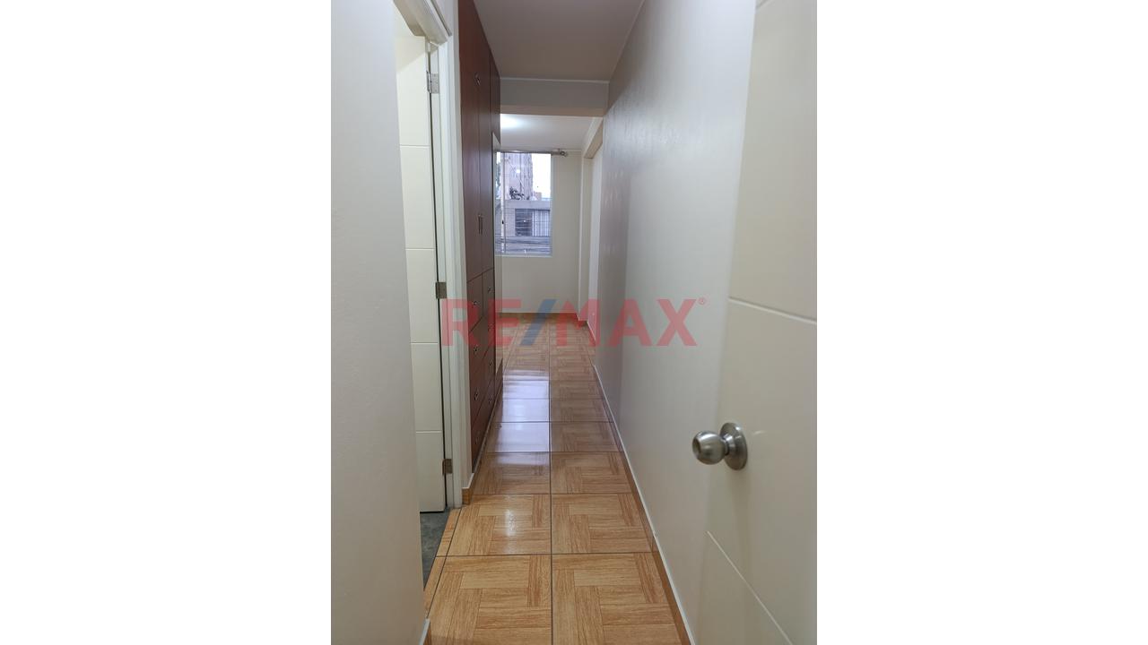 🏡✨ Departamento En Alquiler | 2.º Piso | 3 Habitaciones | 2 Baños | Área Social | Cerca A La Estación Santa Rosa – Sjl 🚗🎉 — foto 9