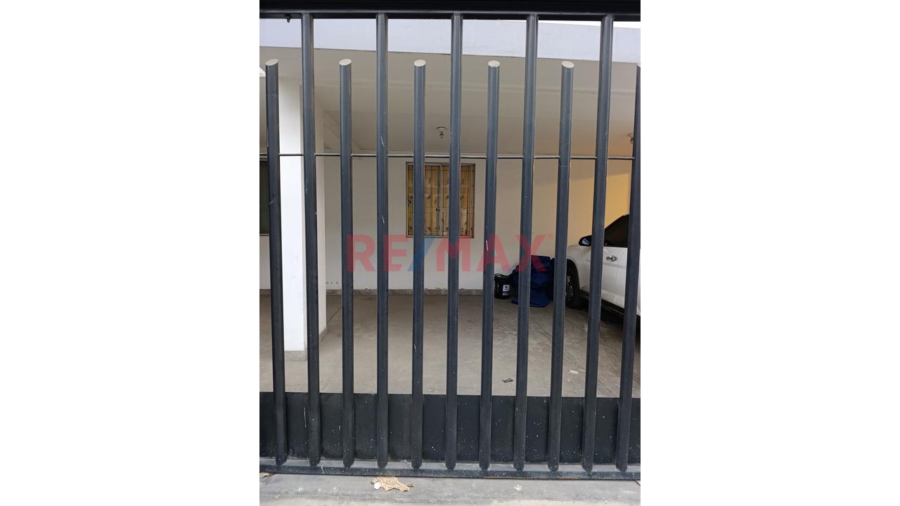 🏡✨ Departamento En Alquiler | 2.º Piso | 3 Habitaciones | 2 Baños | Área Social | Cerca A La Estación Santa Rosa – Sjl 🚗🎉 - 16