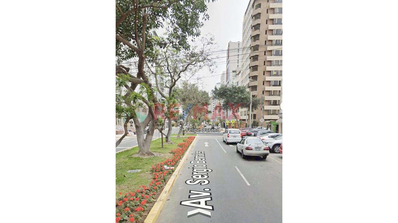 Venta De Cochera Espaciosa E Independiente En Urb. Barrio Médico, Surquillo - 21
