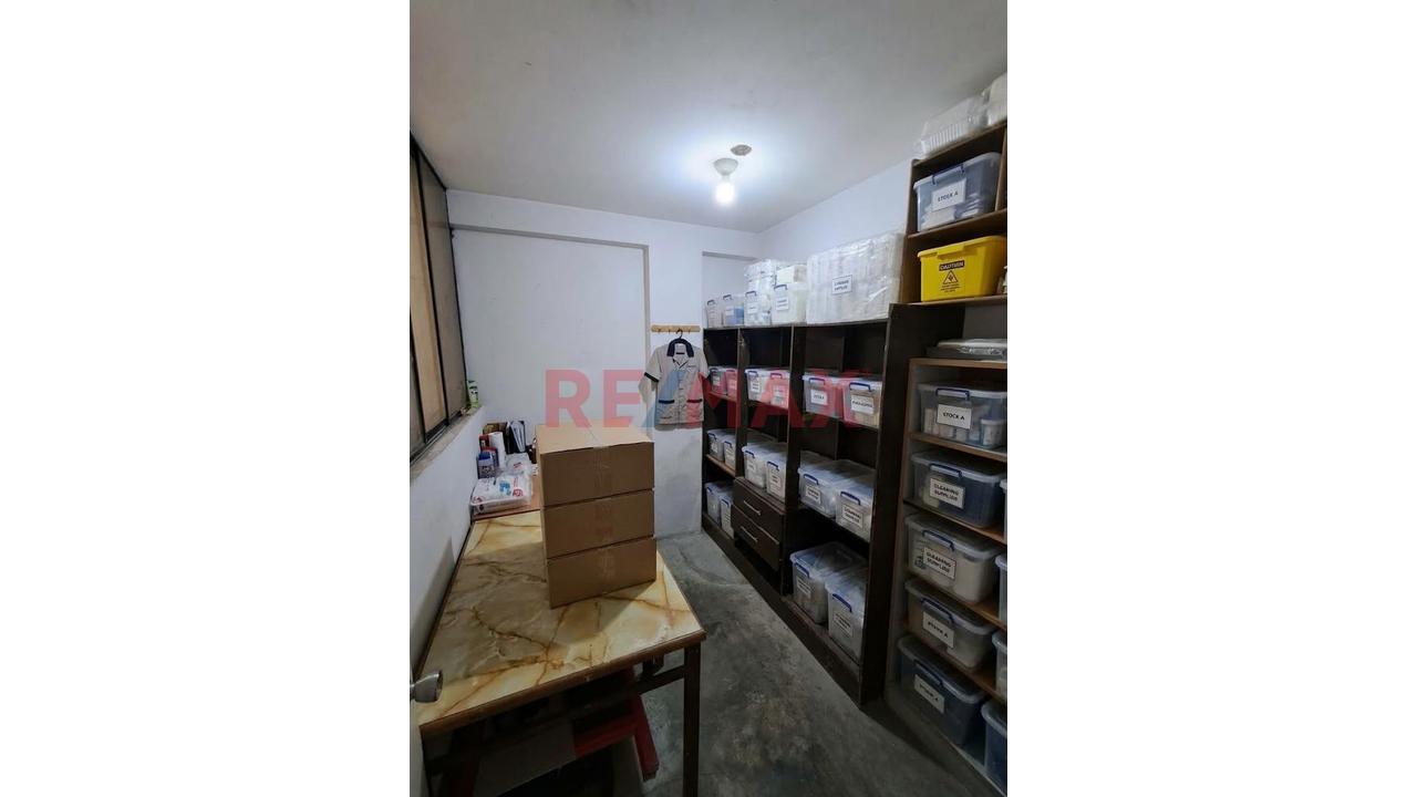 Amplio Departamento 1 Dormitorio, Posibilidad De Hacer 2 Dormitorios Mas Cuadra 40 De Av. Universitaria Los Olivos - 5
