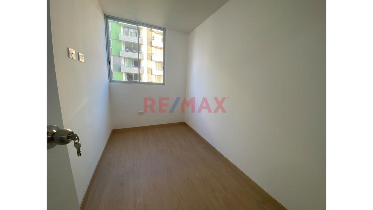 Se Alquila Departamento + Cochera — foto 6