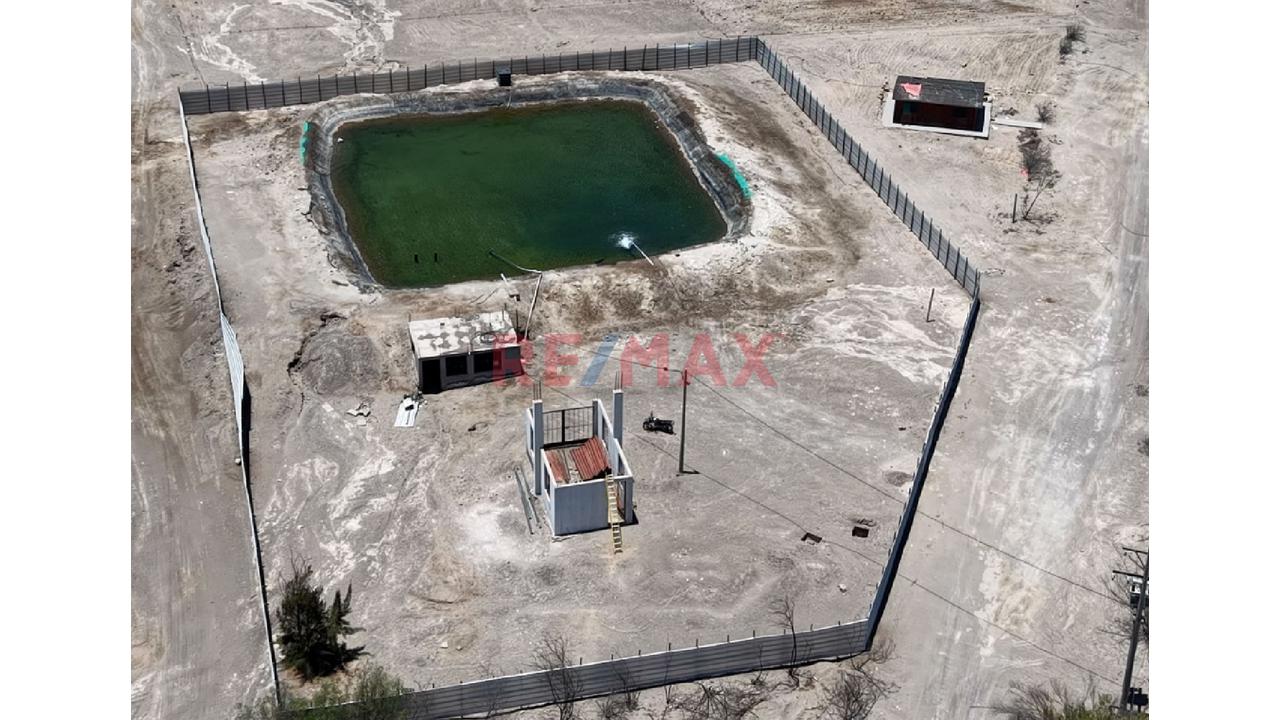 Oportunidad De Inversion, Terreno Urbano De 1,000 M2 A Lado De La Laguna La Joya - 8