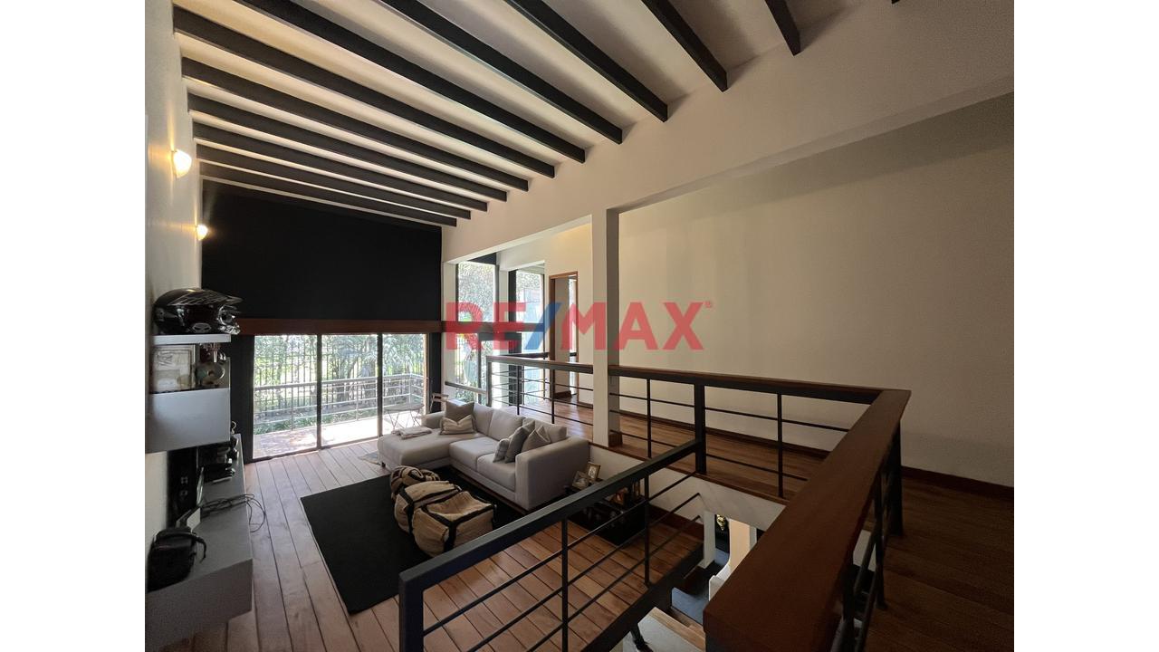 Casa En Venta De 3 Dormitorios Con Jardín Interior En Condominio – La Molina — foto 1