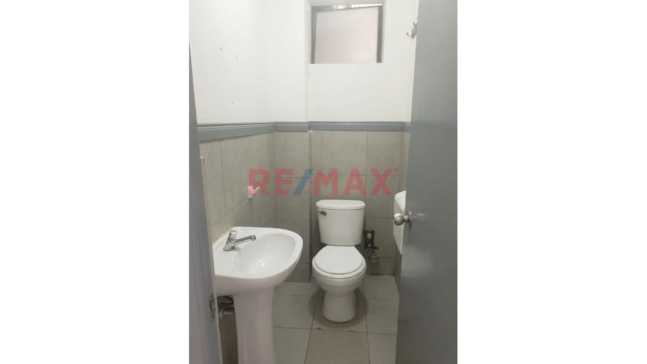 Local De 50 M² En Plena Avenida Molina – Sol De La Molina - 4