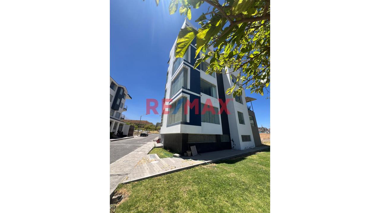 🏡 ¡Gran Oportunidad! Departamento En Urbanización El Labrador, Chilina — Alto Selva Alegre En Esquina Y Frente A Parque — foto 1