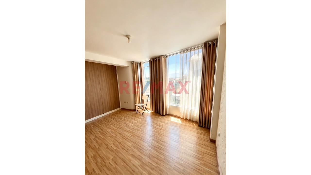 🏡 ¡Gran Oportunidad! Departamento En Urbanización El Labrador, Chilina — Alto Selva Alegre En Esquina Y Frente A Parque — foto 4