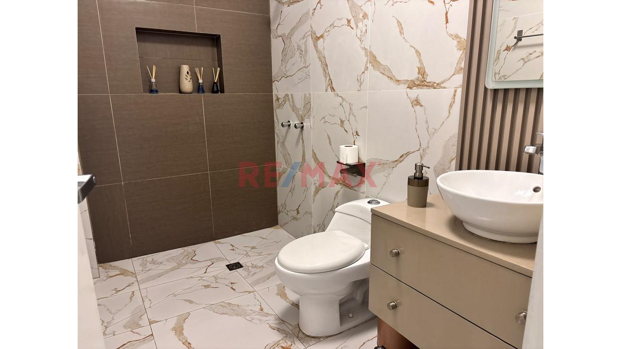 Casa En Venta Frente A Parque En Comas | 215 M² De Terreno Y 510 M² Construidos — foto 12