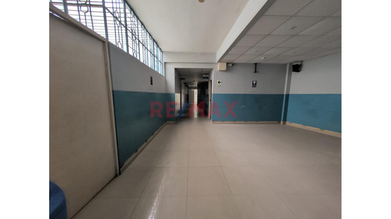 Vendo Local Comercial De 851 M² En El Corazón Comercial De Barranca – Zonificación Ci - 14