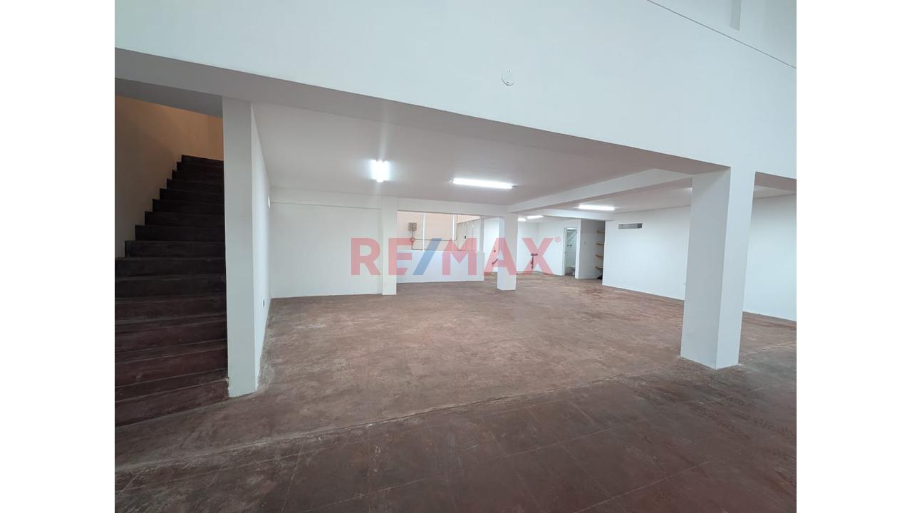 Vendo Local Comercial De 851 M² En El Corazón Comercial De Barranca – Zonificación Ci - 4