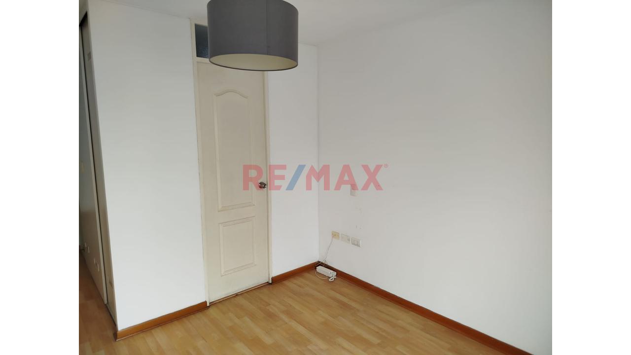 Se Vende Dpto En Pueblo Libre 9No Piso — foto 9