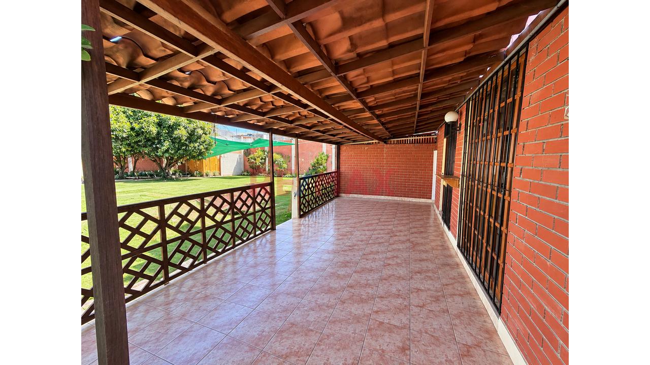 Se Vende Casa Av. Arancota - 21