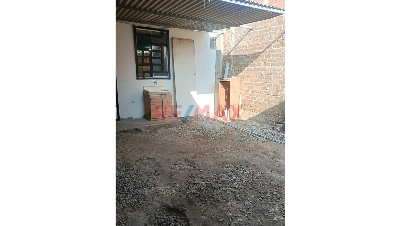 Venta De Casa En Urb. El Sol De La Alameda Real Ii - Lambayeque — foto 9