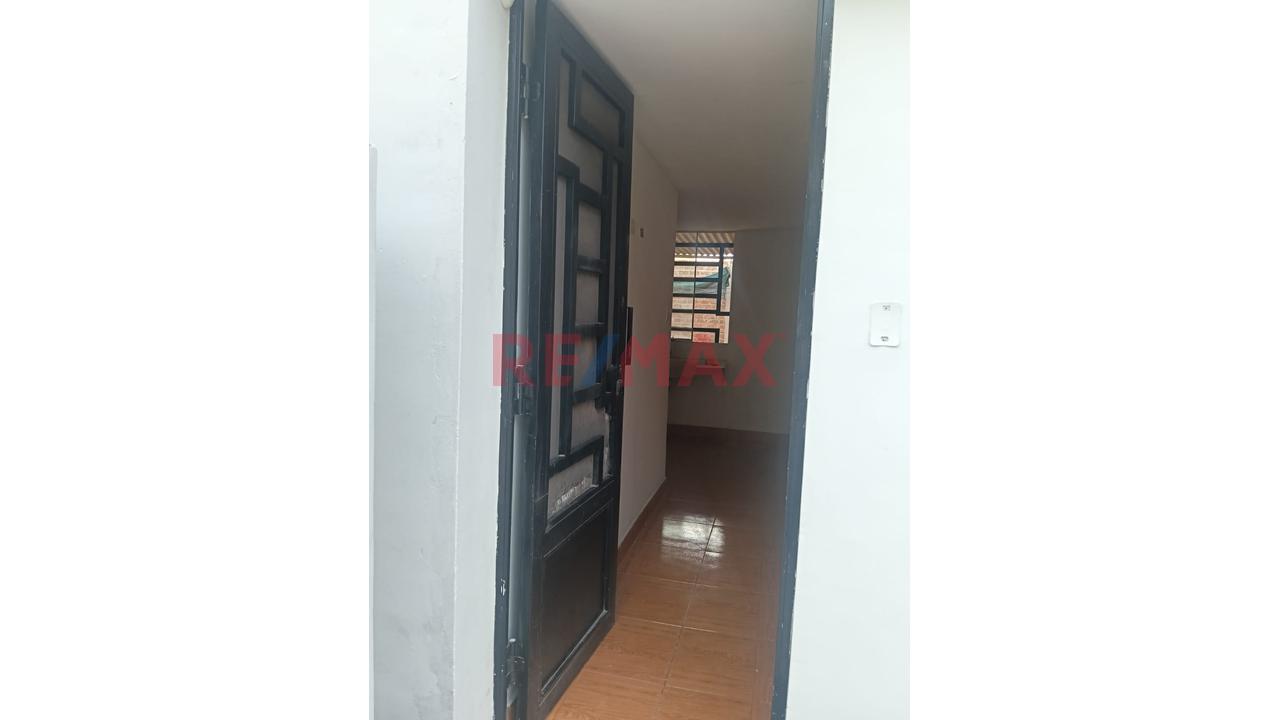 Venta De Casa En Urb. El Sol De La Alameda Real Ii - Lambayeque — foto 2