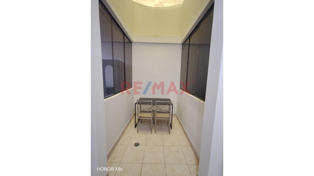Alquilo Departamento 1Er Piso Con Cochera En Socabaya — foto 10
