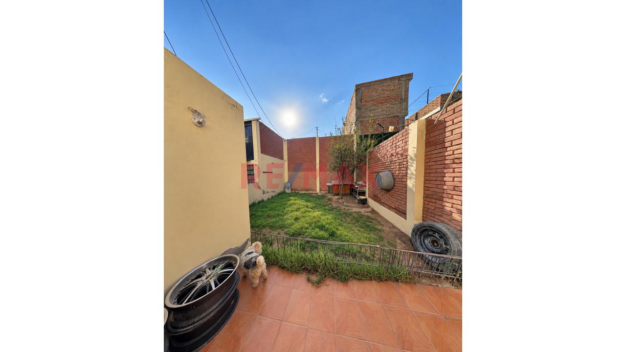 Casa Frente A Parque En Urb. El Palacio Ii – Sachaca | 200 M² — foto 8