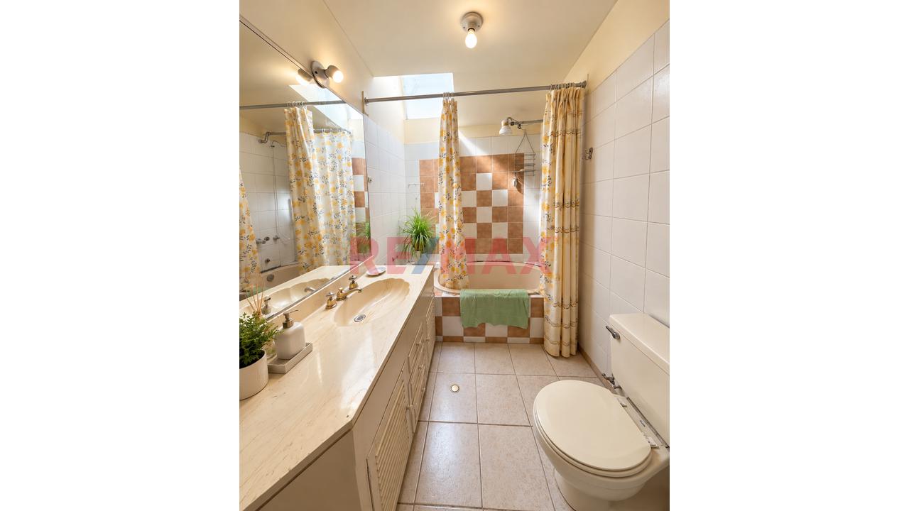 Casa Frente A Parque En Urb. El Palacio Ii – Sachaca | 200 M² — foto 4