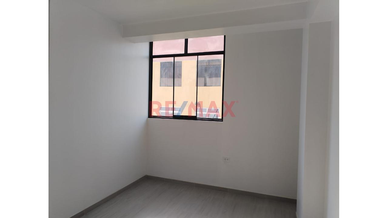 🏡🔥Ocasion Casa En Esquina!!! ¡Oportunidad Única De Inversión En Puente Piedra! - ✨ ¡Vive, Emprende Y Genera Ingresos En Una Sola Propiedad! — foto 3