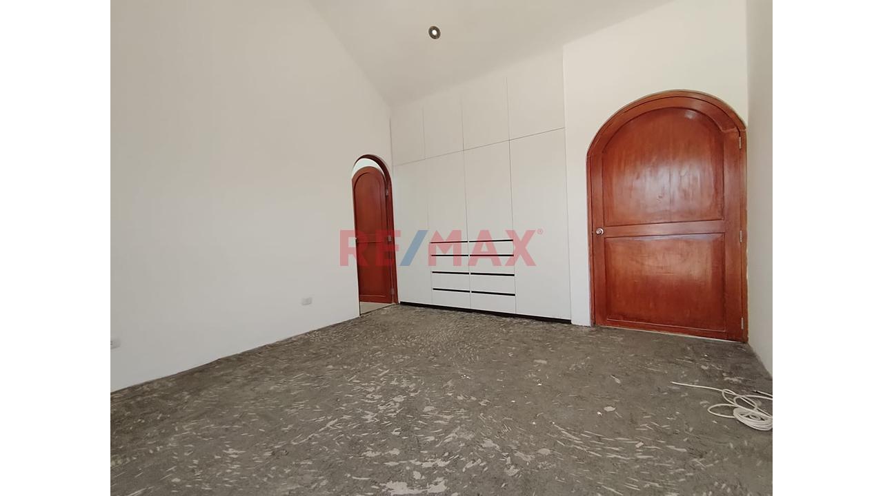 🏡 Se Vende Amplia Casa En Urbanización - Cayma — foto 12