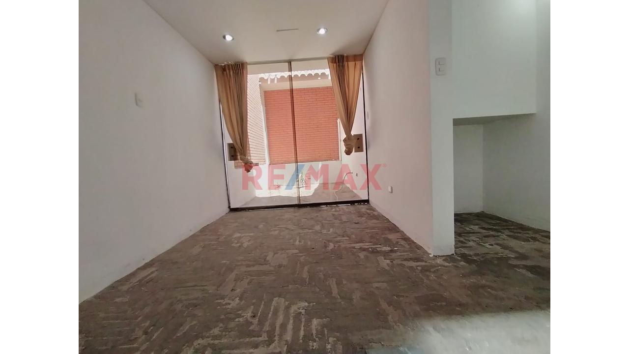 🏡 Se Vende Amplia Casa En Urbanización - Cayma — foto 6