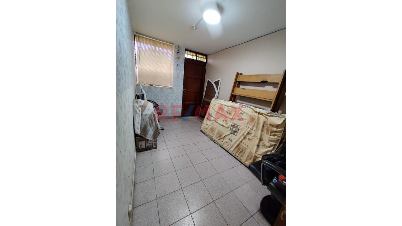 Venta De Casa De 3 Pisos En Umamarca - San Juan De Miraflores — foto 11