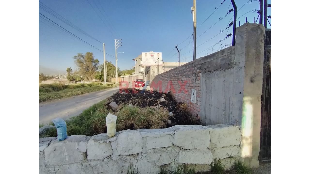 Terreno En Venta Con Doble Fachada — José Luis Bustamante Y Rivero - 12