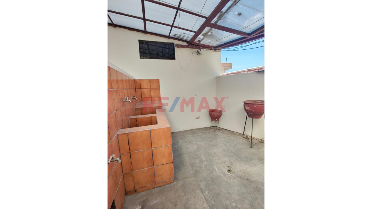 ¡Vive A Lo Grande En Cajamarca! Descubre La Casa Con Más Espacio Y Comodidad Del Mercado - 17